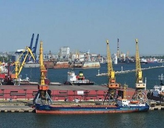 Порт «Чорноморськ» на чверть збільшив перевантаження олії